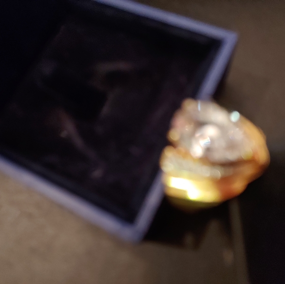 Lady's ring - Picture 4 of 6